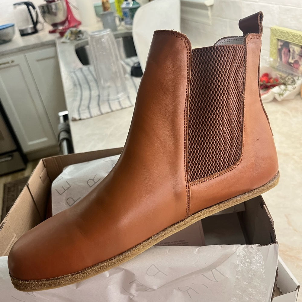 Pelanir Chelsea barefoot boots